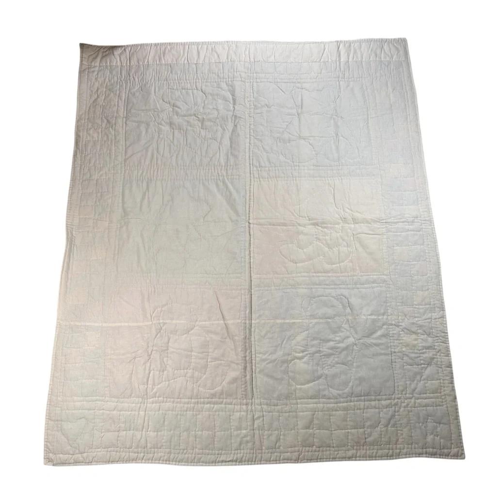 Vintage Handmade Teddy Bear Quilt Crib Size Throw Wall Hanging